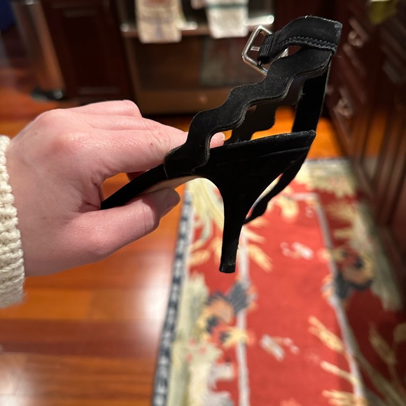 Loeffler Randall Size 8 Black Kitten Heel - Picture 8 of 8